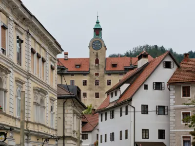 Idrija je lepo, prijetno mesto s številnimi zgodbami. / Foto: Istock