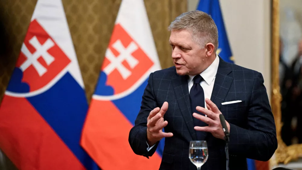 FILE PHOTO: Slovakia's Prime Minister Robert Fico attends a press conference with Hungary's Prime Minister Viktor Orban, in Bratislava, Slovakia, January 21, 2025. REUTERS/Radovan Stoklasa/File Photo