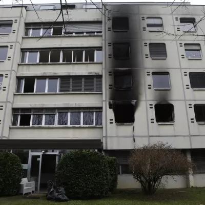 Po četrtkovem požaru v Dijaškem domu Ivana Cankarja se postavlja vprašanje, kako varni so ostali podobni objekti. Foto: Luka Cjuha