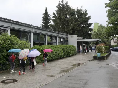 ﻿- 05.06.2020 - Osnovna šola OŠ Koseze, Ledarska ulica 23 v Ljubljani//FOTO: Jaka Gasar