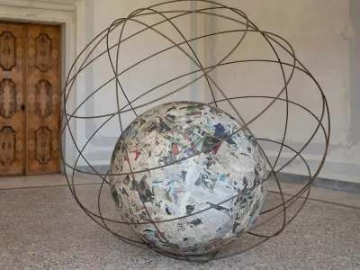 Časopisna krogla Michelangelo Pistoletto