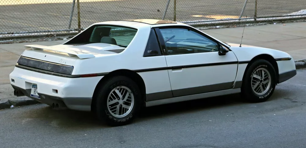 Pontiac fiero