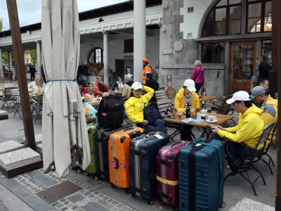 Na ministrstvu so na osnutek zakona o gostinstvu prejeli diametralno nasprotne pripombe, ki so jih skušali uravnotežiti tako z vidika dostopnosti stanovanj za prebivanje kot z vidika razvoja turizma. Fotografija je simbolična. Foto: Tomaž Skale 