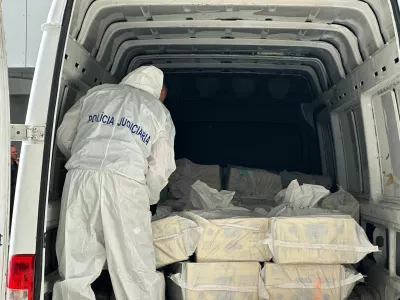 Police gather drugs ahead of burning six tonnes of cocaine, hashish and other substances to mark the United Nations' International Day Against Drug Abuse, in Lisbon, Portugal, June 26, 2023. REUTERS/Miguel Pereira