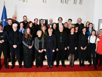 Najvišji priznanji Republike Slovenije za dosežke na področju umetnosti sta prejela Dragica Čadež in Dragan Živadinov. Podelili so tudi nagrade Prešernovega sklada. Foto: Nik Erik Neubauer