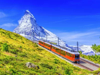 K26RPK Zermatt, Switzerland. Gornergrat tourist train with Matterhorn mountain in the background. Valais region.