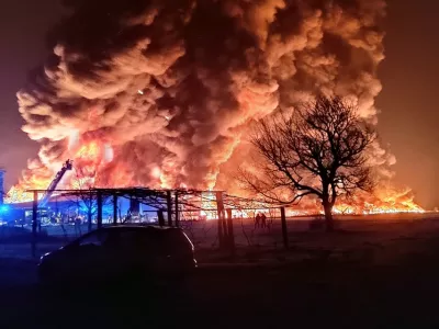 Maribor, Tezno.Pozar na obmocju Ledine v Mariboru, kjer je zagorel industrijski objekt.Foto: PGD Hoce