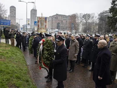 Commemorazione vittime delle Foibe in Piazza della RepubblicaMilano - Italia - CronacaLunedì, 10 Febbraio, 2025 ()Commemoration of the victims of the Foibe in Piazza della RepubblicaMilan, Italy - NewsMonday, 10 February, 2025 (),Image: 961781111, License: Rights-managed, Restrictions:, Model Release: no