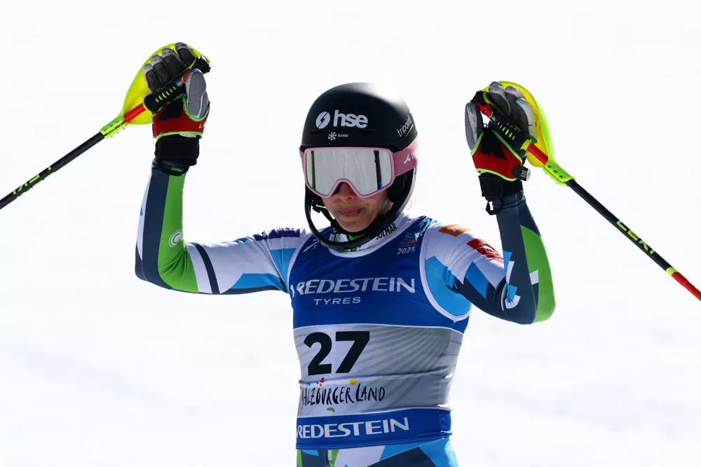 Alpine Skiing - FIS Alpine World Ski Championships - Women's Slalom - Saalbach, Austria - February 15, 2025 Slovenia's Ana Bucik Jogan reacts REUTERS/Lisi Niesner