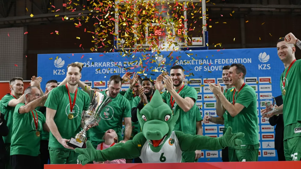 - 17.2.2024 - Finale košarkarskega pokala Spar; Olimpija: Krka, Kodeljevo. // FOTO: Nik Erik Neubauer