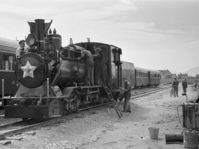 pionirska proga zadnje priprave lokomotive pred pionirsko vožnjo / Foto: Foto: Zvone Mahovič, Hrani: Mnszs