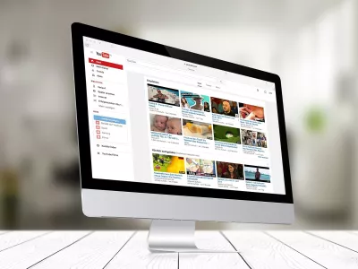 Po podatkih Googla uporabniki vsako minuto na youtube naložijo za več kot 500 ur videoposnetkov. F Pixabay