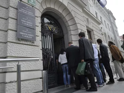 Med številnimi strankami slovenskih bank, ki so se odločile za tožbo, je tudi ljubljanska višja sodnica, ki je pred tem odločala o vsebinsko povsem podobnih zadevah. Foto: Tomaž Zajelšnik 