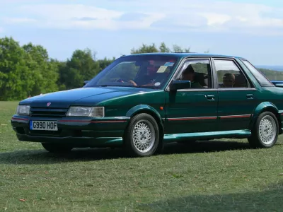 PF2BCB A Green 1989 MG Montego Turbo leaving a Classic Car Show at Temple Newsam in Leeds