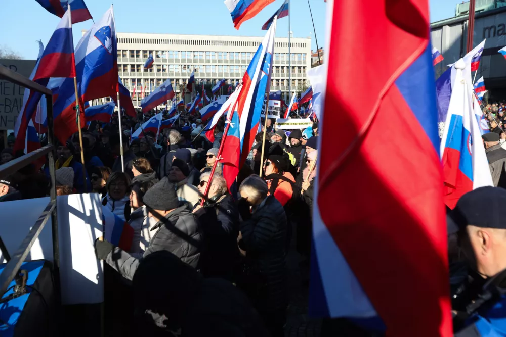 Rupar protest fotobojan Velikonja: