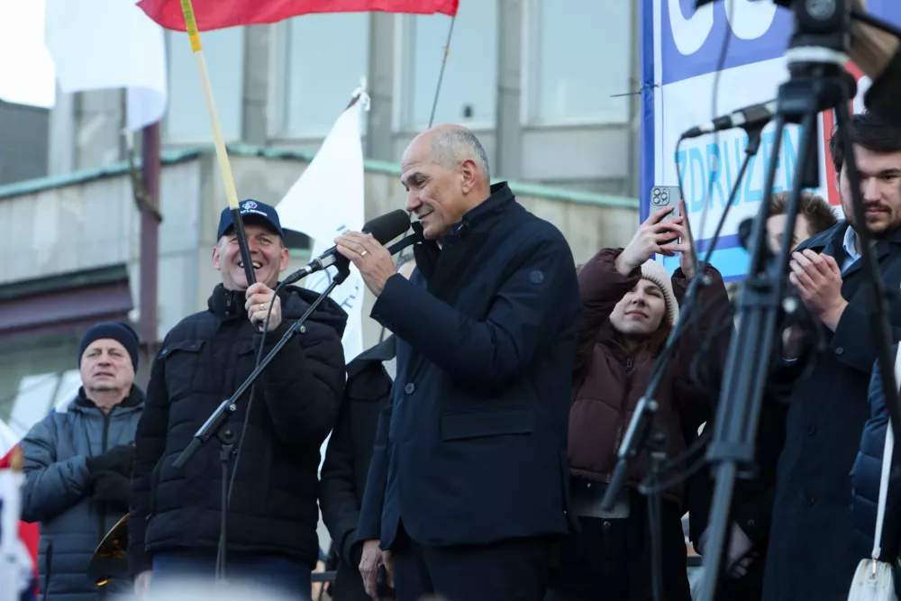 Rupar protest fotobojan Velikonja: