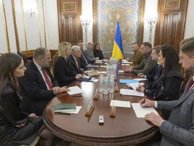 In this photo provided by the Press Service Of The President Of Ukraine on Wednesday Feb. 19, 2025, USA Envoy to Ukraine Keith Kellogg and Head of Ukrainian Presidential Office Andriy Yermak, along with their delegations meet in Kyiv, Ukraine. (Press Service Of The President Of Ukraine via AP)