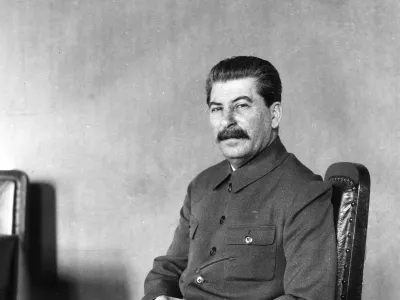 (Eingeschränkte Rechte für bestimmte redaktionelle Kunden in Deutschland. Limited rights for specific editorial clients in Germany.) Joseph Stalin *21.12.1879-05.03.1953+ Politician, USSR - portrait - 1932 - Photographer: James E. Abbe - Vintage property of ullstein bild (Photo by James E. Abbe/ullstein bild via Getty Images) / Foto: Ullstein Bild Dtl.