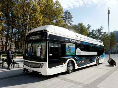 testiranje avtobusa na vodik Ljubljana 2022