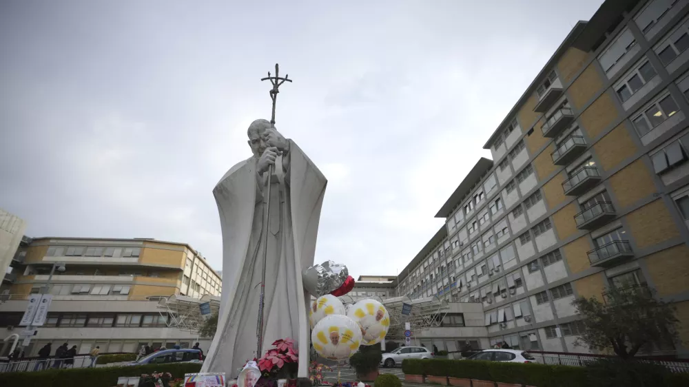 A view of the Agostino Gemelli Polyclinic, in Rome, Monday, Feb. 24, 2025 where the Pontiff is hospitalized since Friday, Feb. 14. (AP Photo/Alessandra Tarantino)