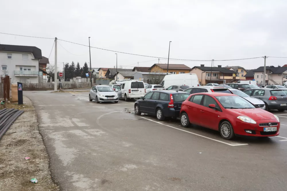  Parkomat MOL. 24.02.2025. Lokacija za Gradbišče soseske Rakova jelša 3. Foto: Bojan Velikonja 