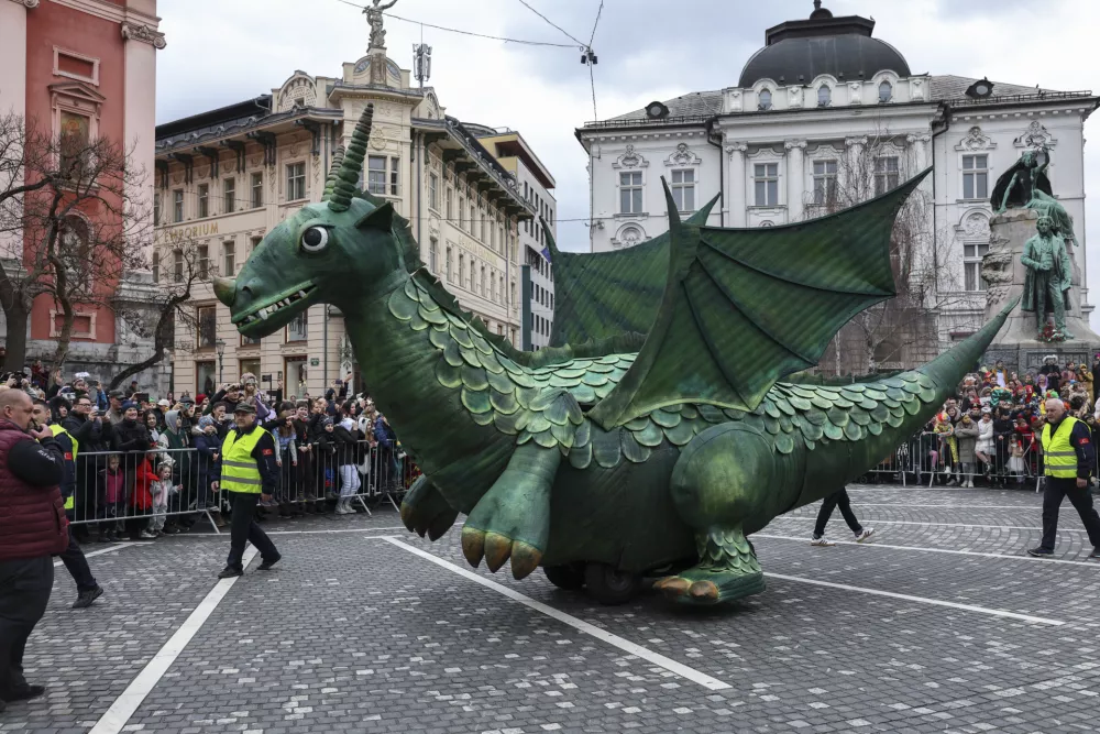 - 10.02.2024 - Zmajev sprevod - maškare, pust, Ljubljana //FOTO: Jaka Gasar