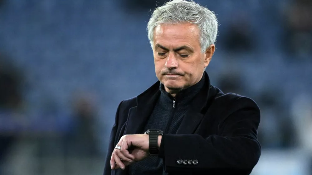 FILE PHOTO: Soccer Football - Coppa Italia - Quarter Final - Lazio v AS Roma - Stadio Olimpico, Rome, Italy - January 10, 2024 AS Roma coach Jose Mourinho before the match REUTERS/Alberto Lingria/File Photo