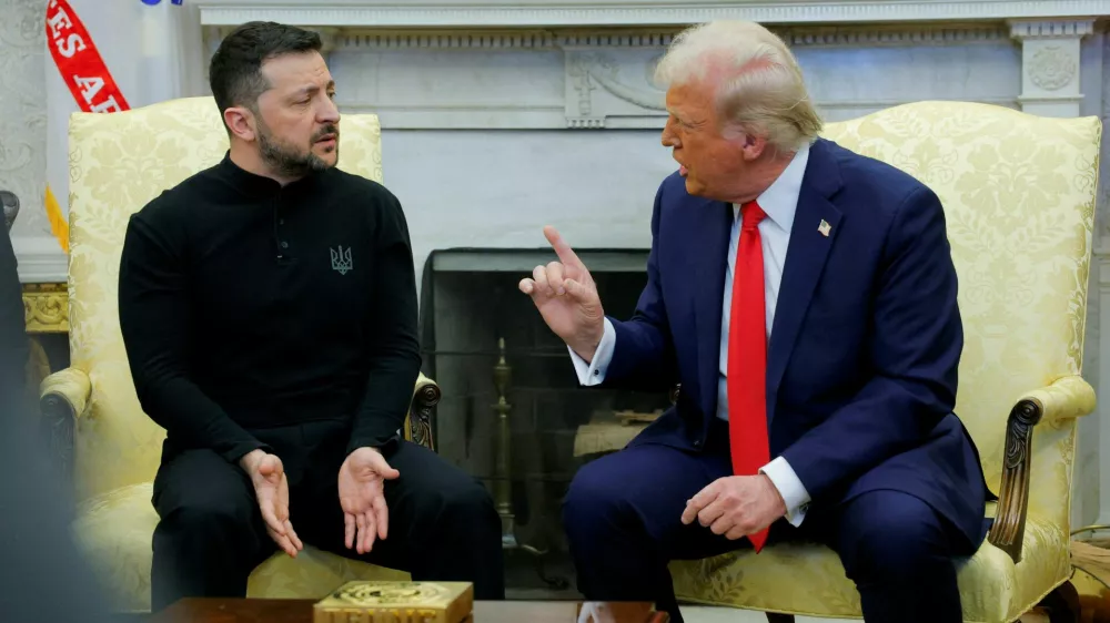 U.S. President Donald Trump meets with Ukrainian President Volodymyr Zelenskiy at the White House in Washington, D.C., U.S., February 28, 2025. REUTERS/Brian Snyder   TPX IMAGES OF THE DAY