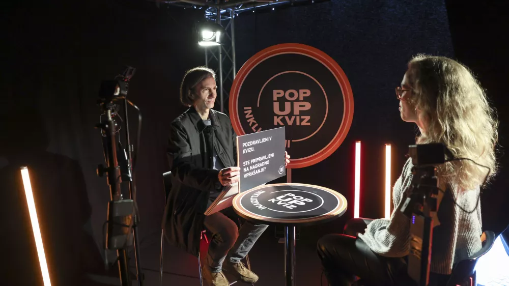 - 28.02.2025 - Zveza društev gluhih in naglušnih je na Trgu republike organizirala dogajanje v okviru prvega slovenskega dneva inkluzije s sporočilom 'V vključenosti je ključ'//FOTO: Jaka Gasar