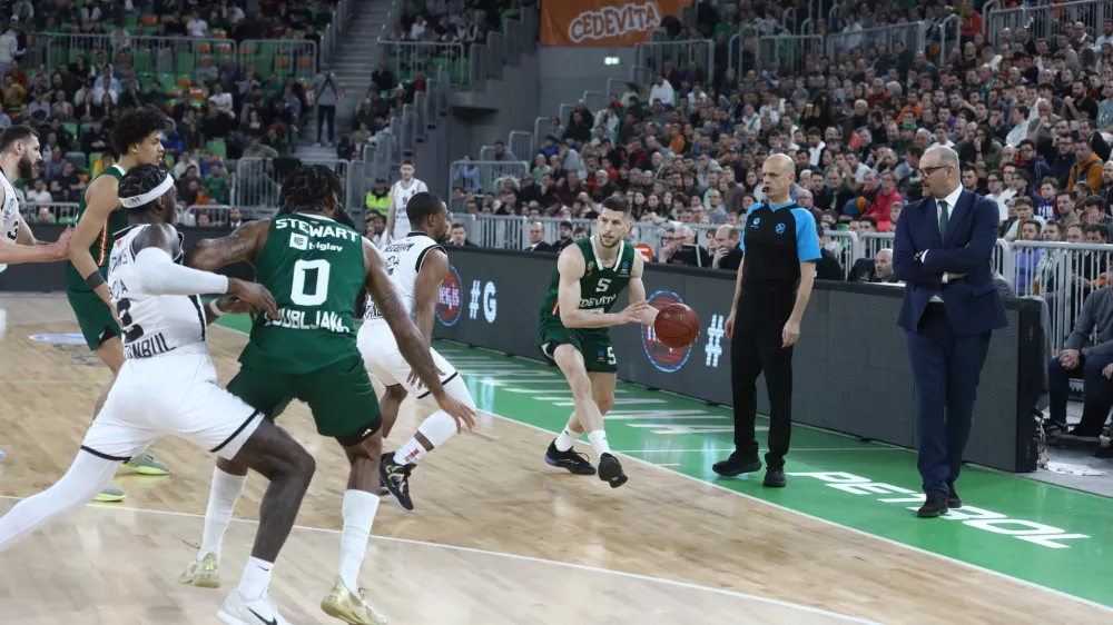 Aleksej Nikolič05.03.2025 - Košarka - Cedevita Olimpija - Bešiktaš osmina finala evropskega pokala. Dvorana Stožice Foto: Luka Cjuha