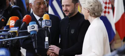 From left, European Council President Antonio Costa, Ukraine's President Volodymyr Zelenskyy and European Commission President Ursula von der Leyen arrive for an EU Summit at the European Council building in Brussels, Thursday, March 6, 2025. (AP Photo/Omar Havana)