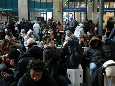 Passengers wait inside the departure hall as traffic has been disrupted at the Gare du Nord train station following the discovery of an unexploded bomb dating back to World War Two 2.5 km (1.55 miles) from the train station, in the middle of the train tracks, France, March 7, 2025. REUTERS/Benoit Tessier