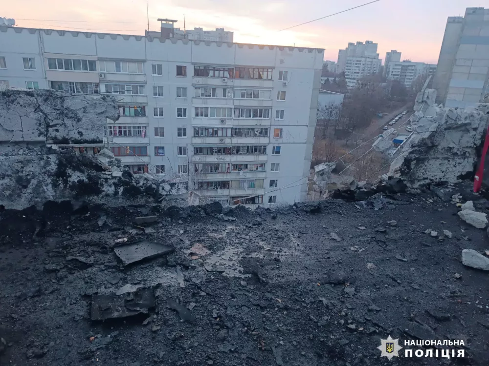 A view shows an apartment building hit by a Russian drone strike, amid Russia's attack on Ukraine, in Kharkiv, Ukraine March 6, 2025. Press service of the National Police of Ukraine/Handout via REUTERS ATTENTION EDITORS - THIS IMAGE HAS BEEN SUPPLIED BY A THIRD PARTY. DO NOT OBSCURE LOGO.