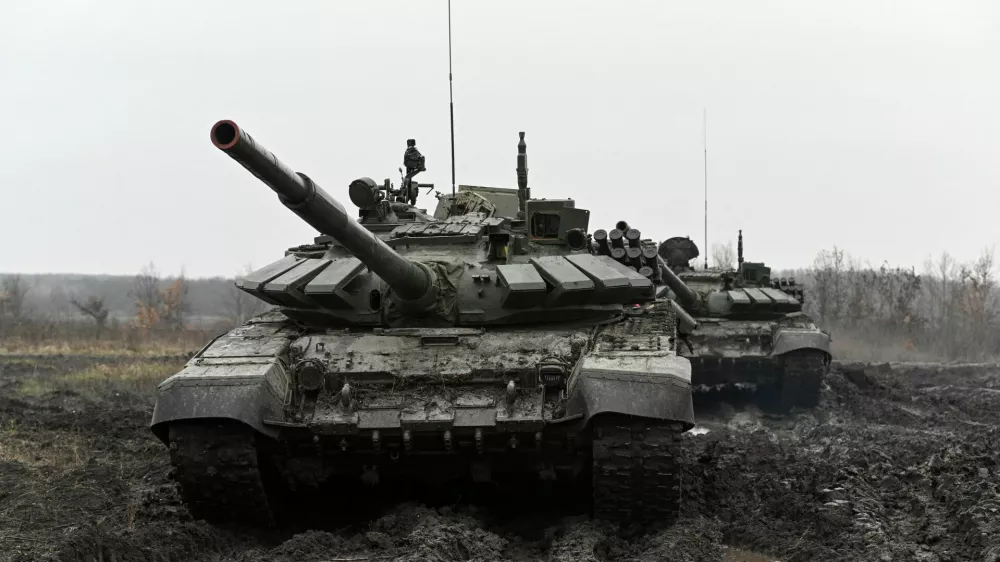 FILE PHOTO: Russian T-72 tanks are seen during military drills held at a firing range amid Russia-Ukraine conflict, in the southern Krasnodar region, Russia, December 2, 2024. REUTERS/Sergey Pivovarov/File Photo