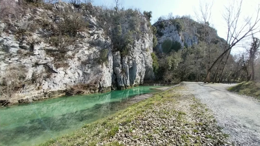 Začetek poti sedmih slapov. 