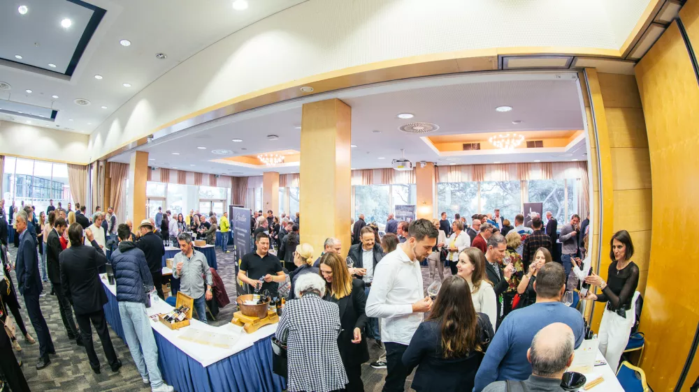 Festival malvazije je gostila kongresna dvorana Hotela Slovenija. Foto: Jakob Buzan