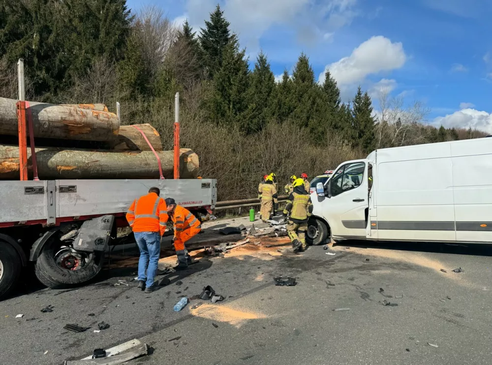 Prometna nesreča na štajerski avtocesti