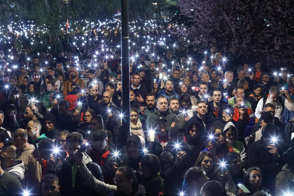 15 min. tisine 15.3.2025 - Beograd - Srbija - študentski protest veliki sobotni shodFoto: Luka Cjuha