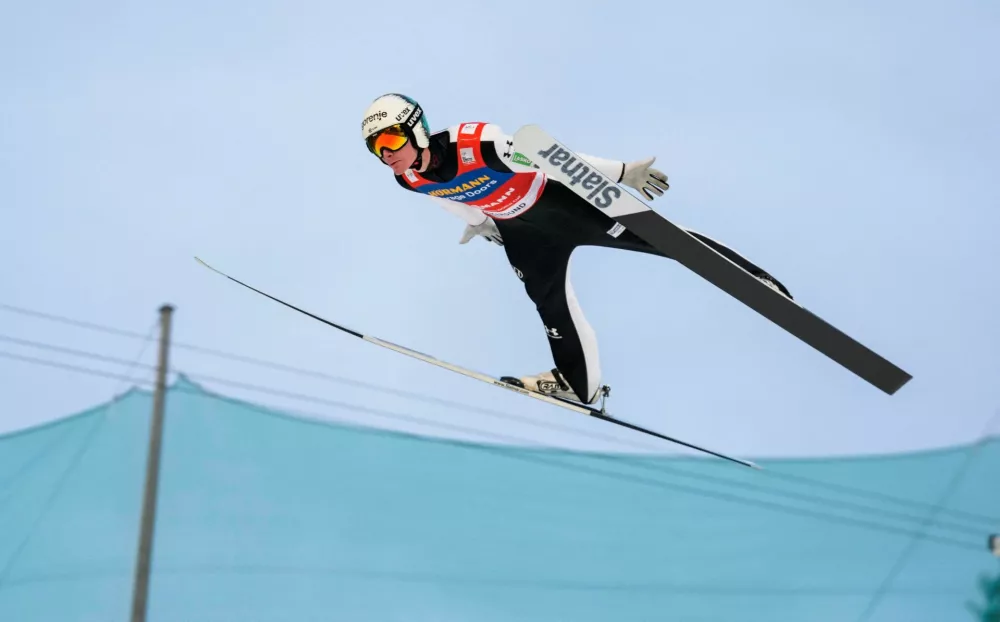 Ski Jumping - FIS Ski Jumping World Cup - Vikersund, Norway - March 15, 2025 Slovenia's Domen Prevc in action during the men's Individual HS240 Terje Bendiksby/NTB via REUTERS ATTENTION EDITORS - THIS IMAGE WAS PROVIDED BY A THIRD PARTY. NORWAY OUT. NO COMMERCIAL OR EDITORIAL SALES IN NORWAY.