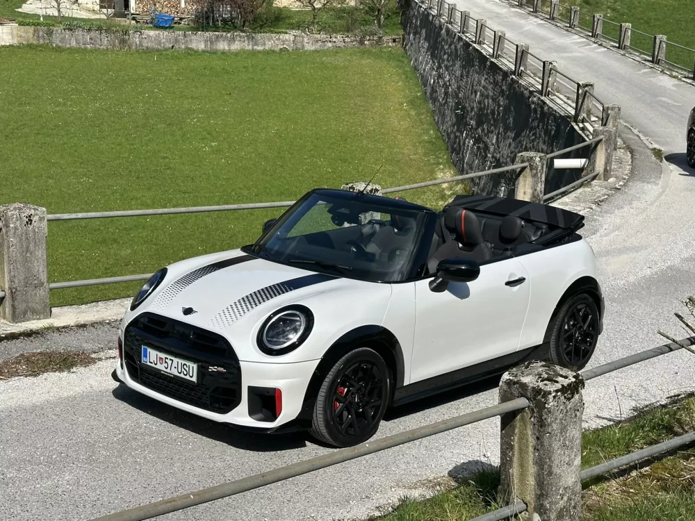 Mini cabrio / Foto: Matjaž Terzič