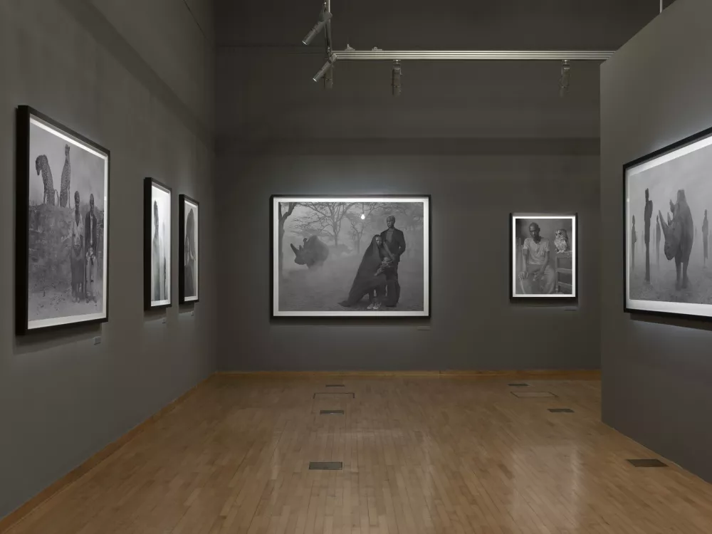 Napočil bo dan, razstava fotografa Nicka Brandta v Cankarjevem domu Foto: Lucija Rosc