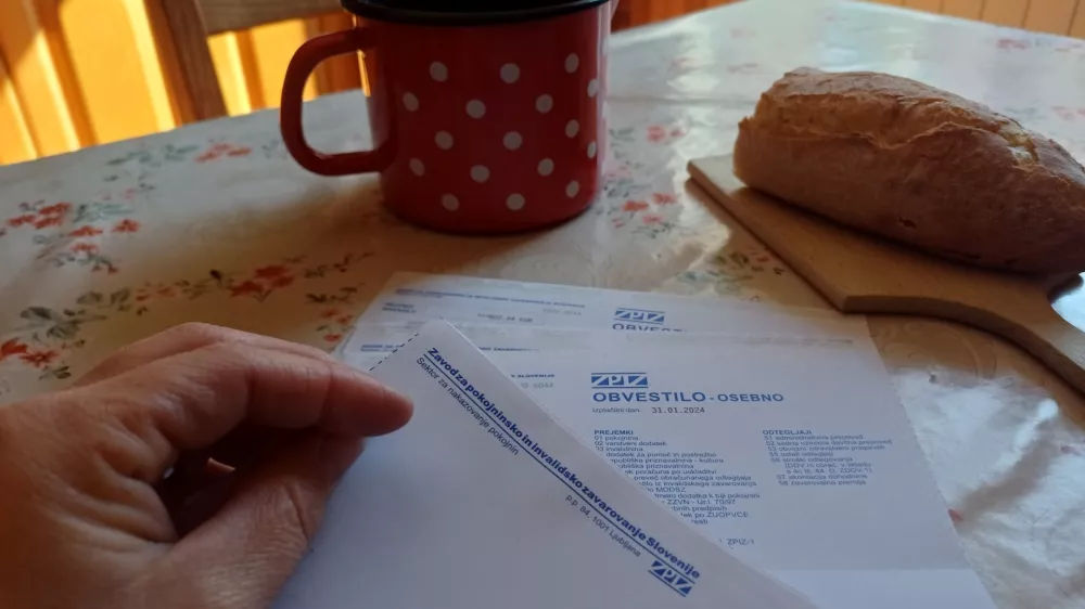 Pokojnine, starejši, revščina, upokojenci / Foto: Nataša Bucik Ozebek