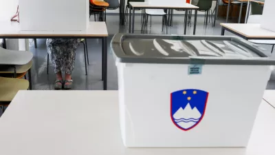- Volišče OŠ Mrtna Krpana v Fužinah.- 09.06.2024. - Volitve v Evropski parlament in štirje referendumi za preferenčni glas, o Evtanaziji, o rabi marihuane v medicinske namene in za rekreativno uporabo 2024.//FOTO: Bojan Velikonja