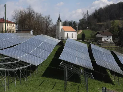3.4.2025 - Sončna elektrarna - Svibno - vas Počakovo - sončna elektrarna na kmetijskem zemljiščuFoto: Luka Cjuha