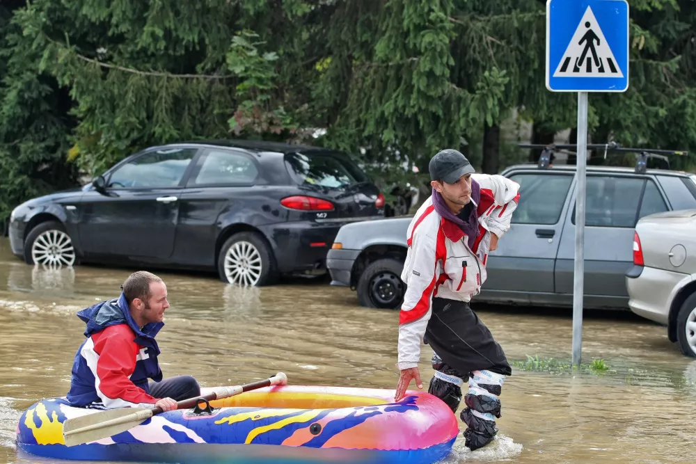 - Obilno deĹľevje, poplave, Ljubljana - ViÄŤFOTO: JAKA GASAR / NEDELJSKI / Foto: Jaka Gasar