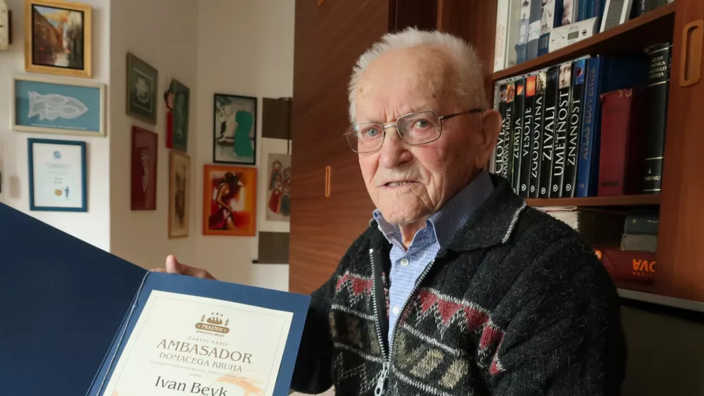 Ivan Bevk, ambasador kruha, rojen leta 1920, partizan / Foto: Nataša Bucik Ozebek
