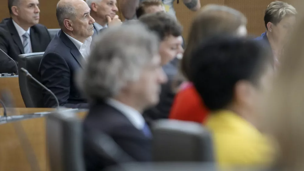 predsednik SDS Janez Janša- 25.05.2022 – izredna seja DZ, na kateri bodo glasovali o kandidatu za mandatarja, dr. Robertu Golobu in razrezu delovnih teles DZ /FOTO: Jaka Gasar / Foto: Jaka Gasar