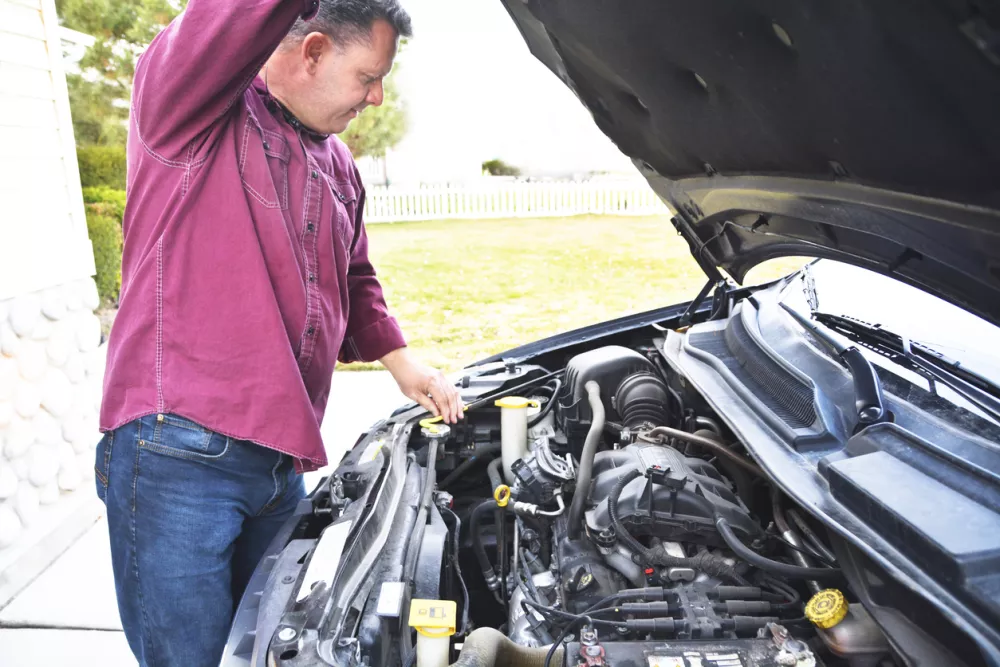 Ko kupujemo avto moramo čustva dati na stran. / Foto: iStock