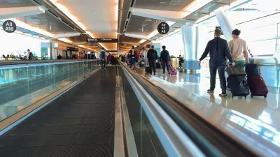 San Francisco, California, USA. August 2, 2024. Passengers walking through a brightly lit terminal at San Francisco International Airport with moving walkways.,Image: 906525354, License: Royalty-free, Restrictions: Contributor country restriction: Worldwide, Worldwide.Contributor usage restriction: Advertising and promotion, Consumer goods.Contributor media restriction: {30654A15-EEB5-421D-826F-3628BBF21768}, {30654A15-EEB5-421D-826F-3628BBF21768}., Model Release: no / Foto: Profimedia