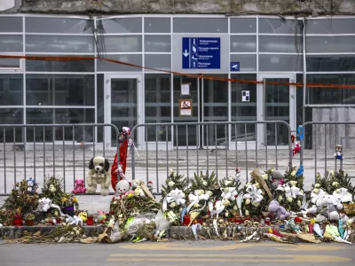 16.2.2025 - Novi sad Srbija - Železni&scaron;ka postaja - podrti nadstre&scaron;ekFoto: Luka Cjuha